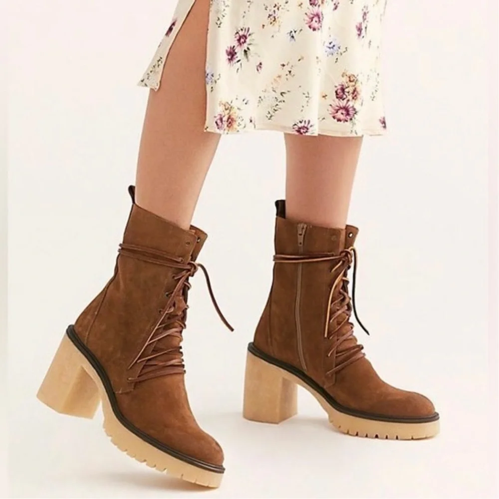 FREE PEOPLE Dylan Lace Up Boots Taupe Brown Size EU 36 Chunky Platform Heel